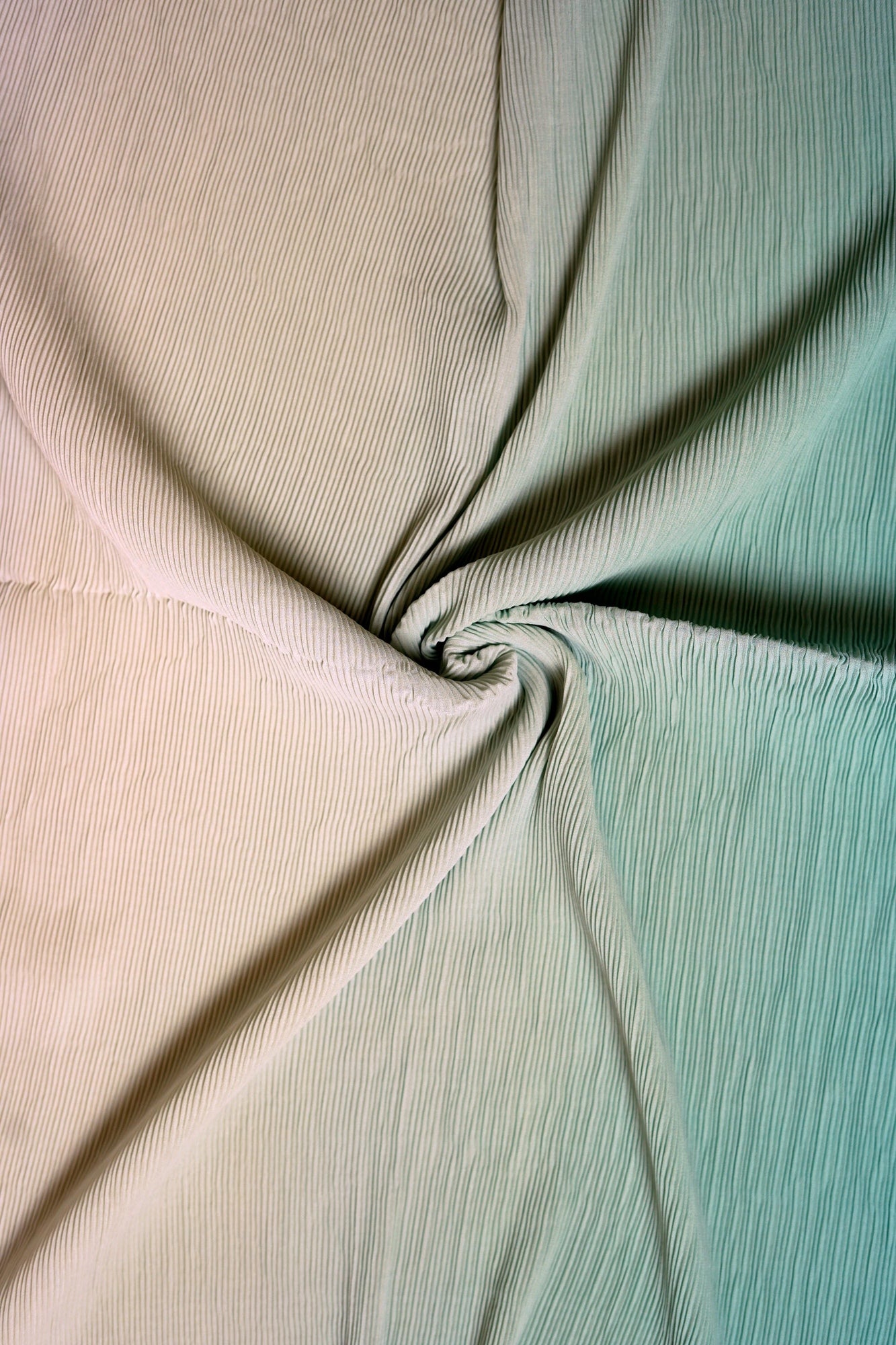 Ombre Pleated Hijab-Turquoise Sage