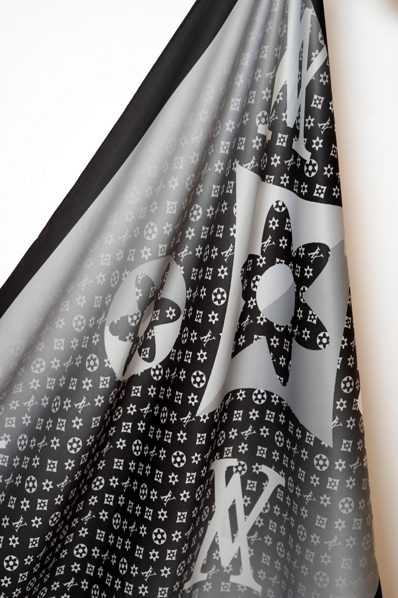 Elysian Satin - Black