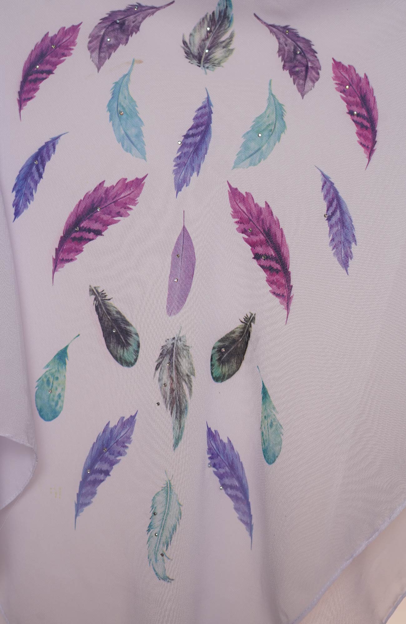 Square Feather Printed - White