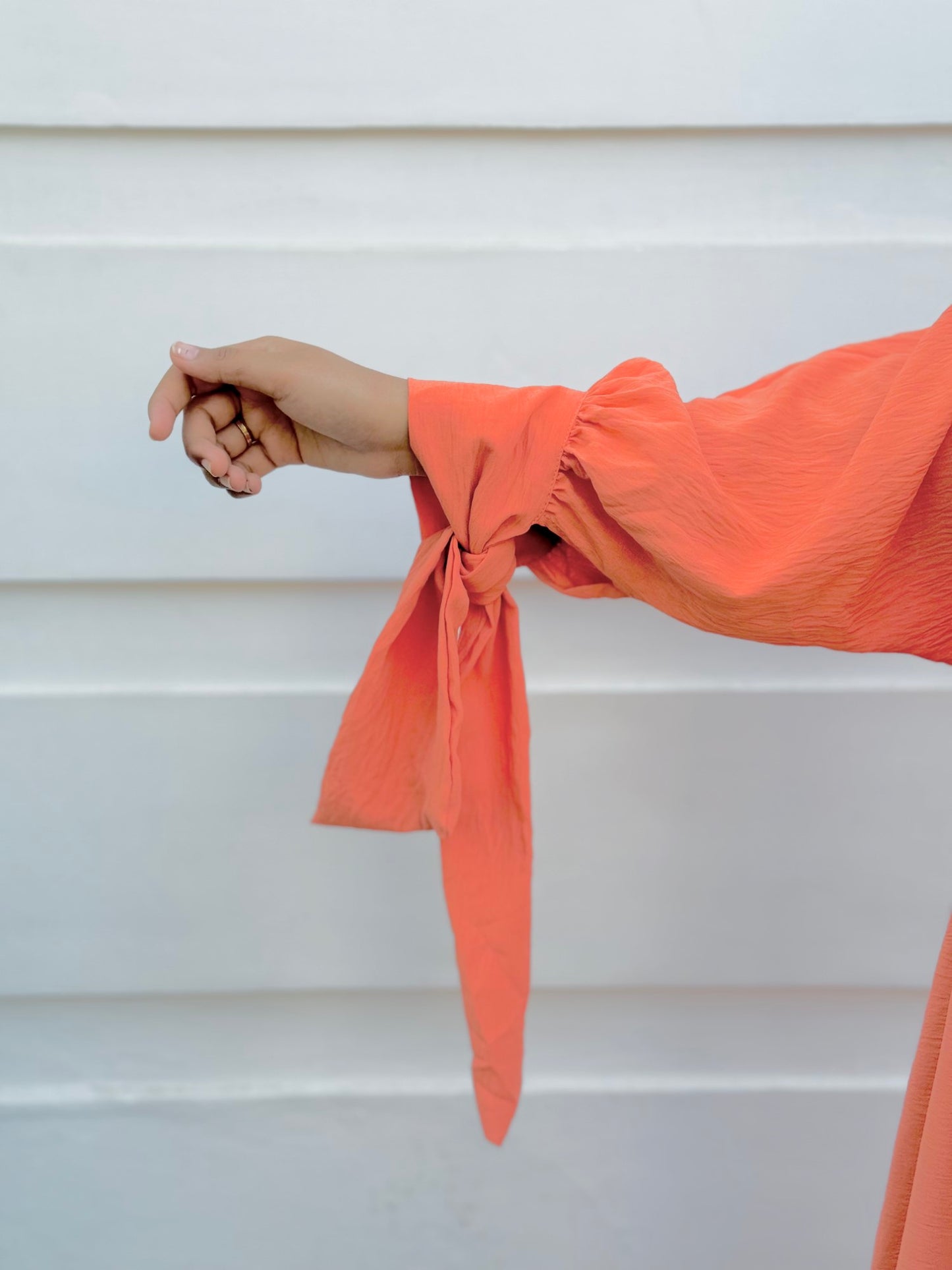 Marwah Abaya - Coral