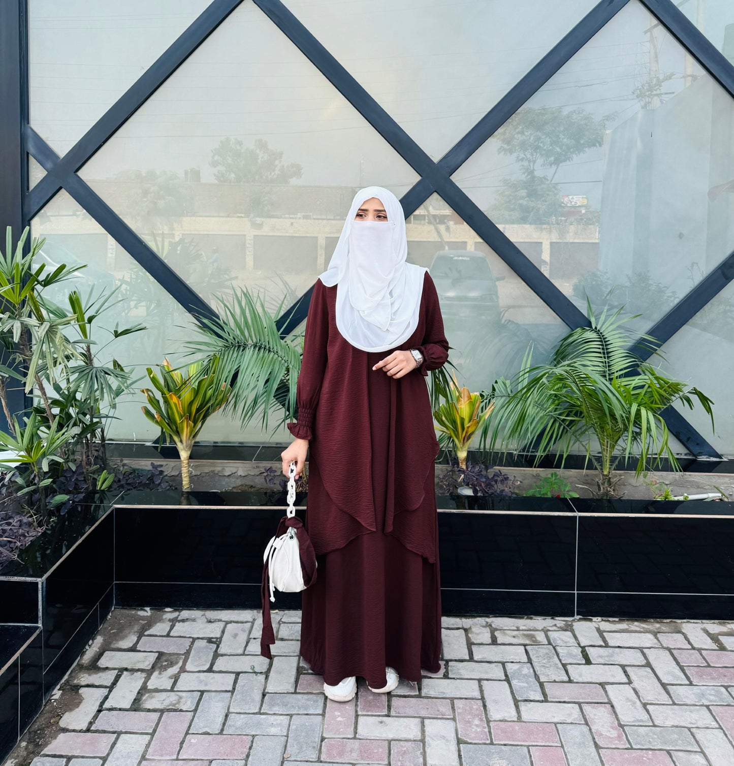 Serene Classic Abaya - Wine