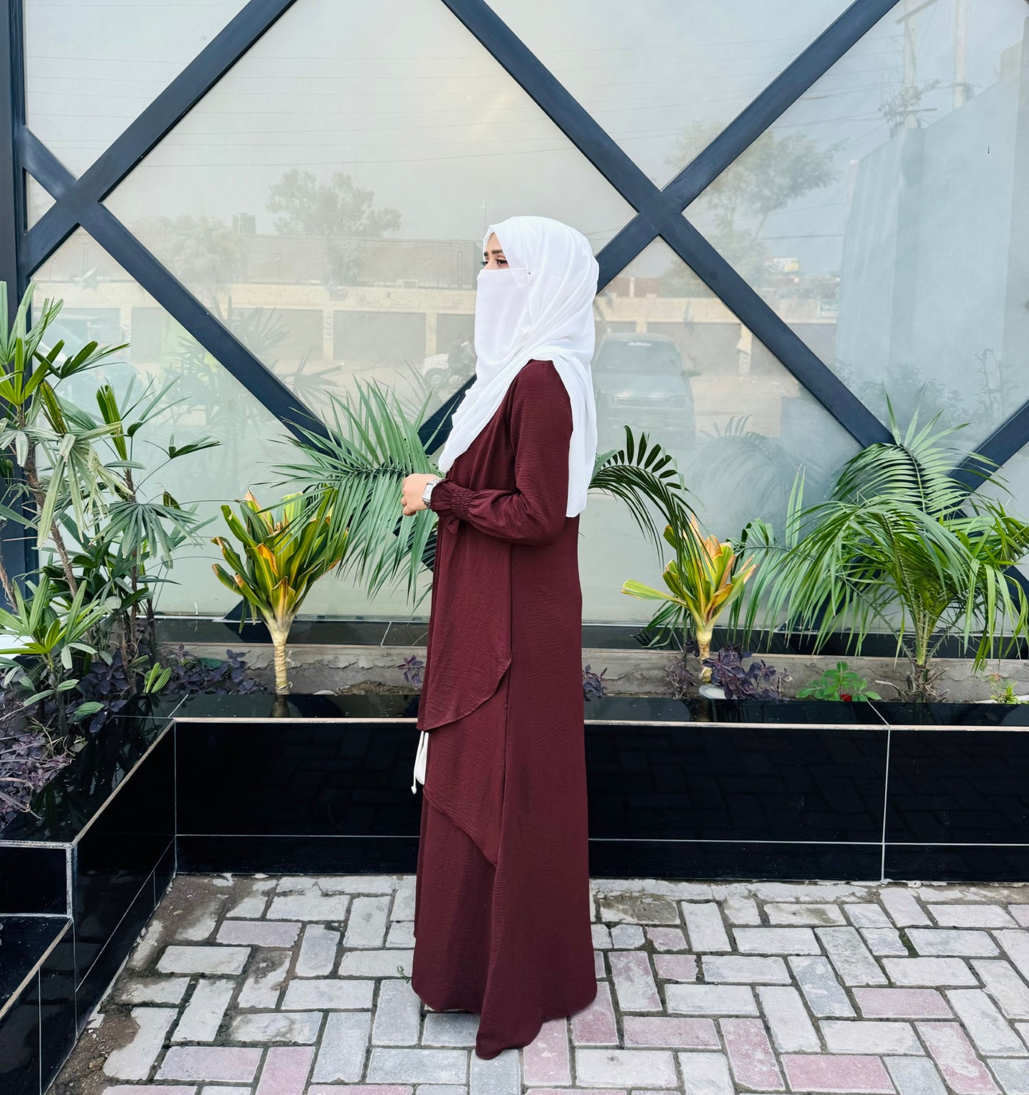 Serene Classic Abaya - Wine