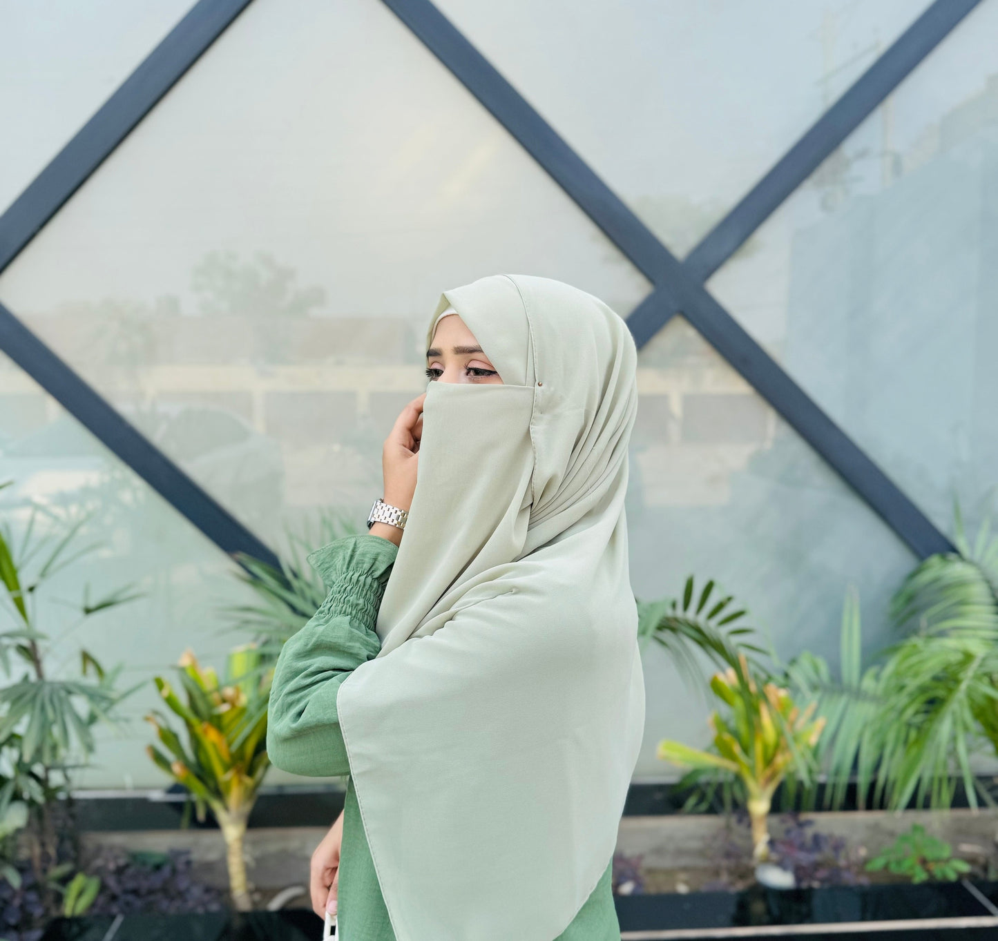 Serene Classic Abaya - Mint Green