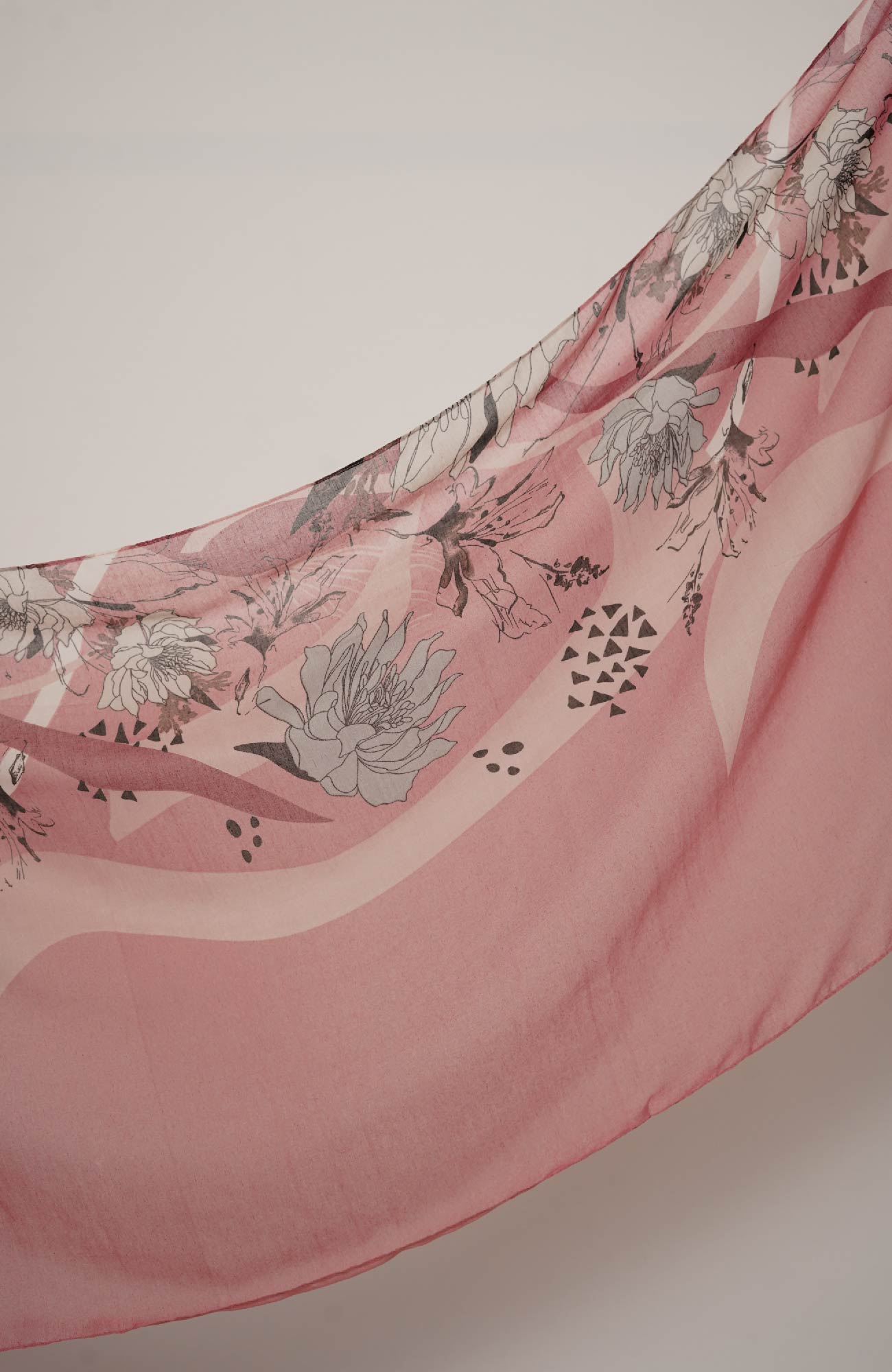 Lawn Print-Bloom candy pink