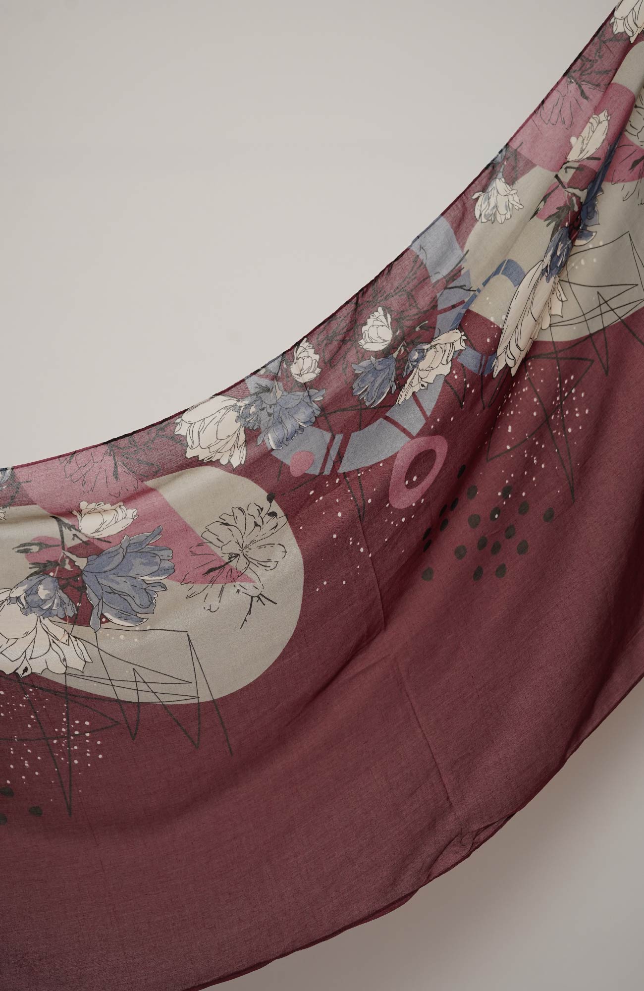 Lawn Print-Bloom oak Maroon