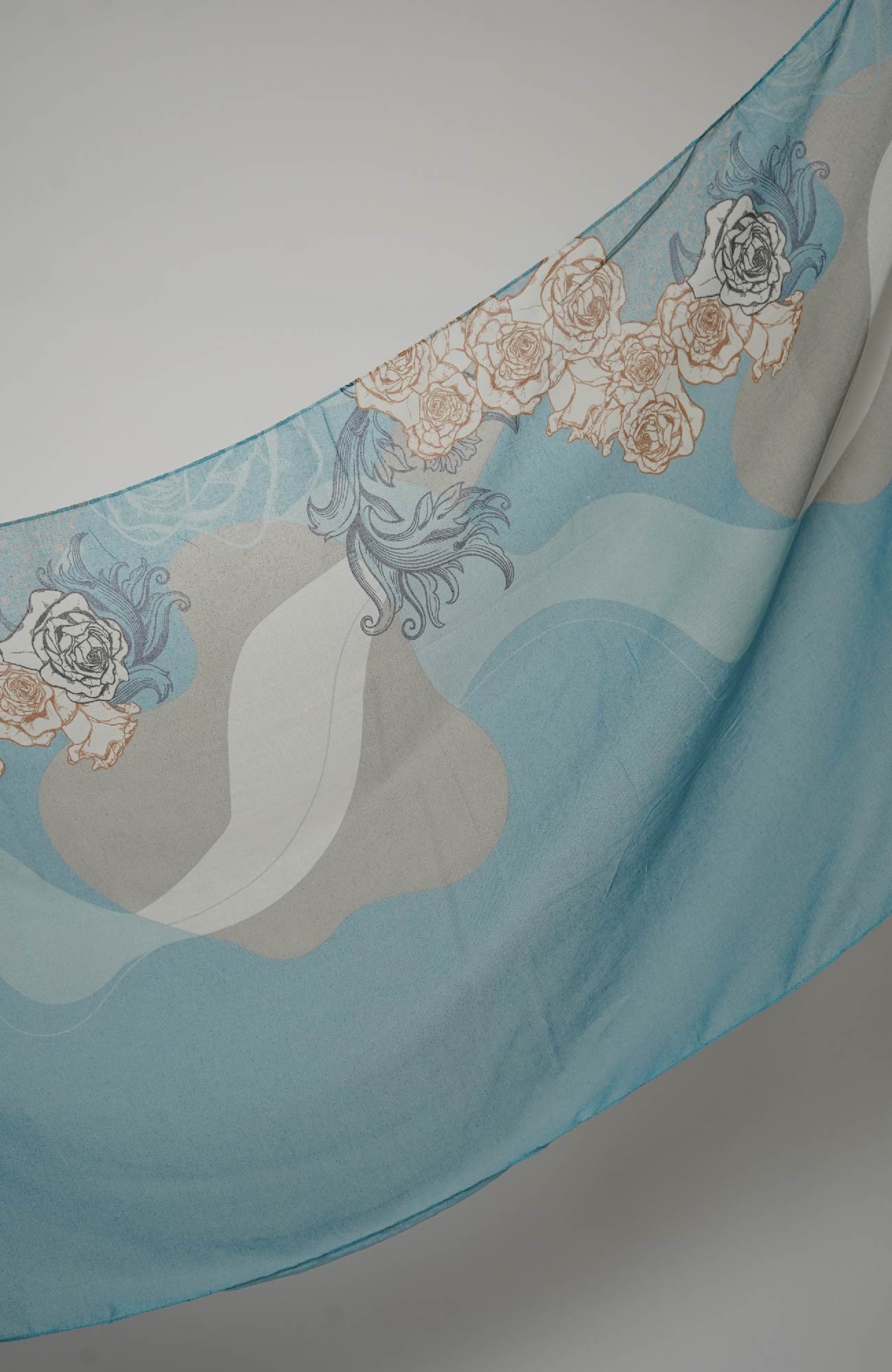 Lawn Print-Bloom pale Sky