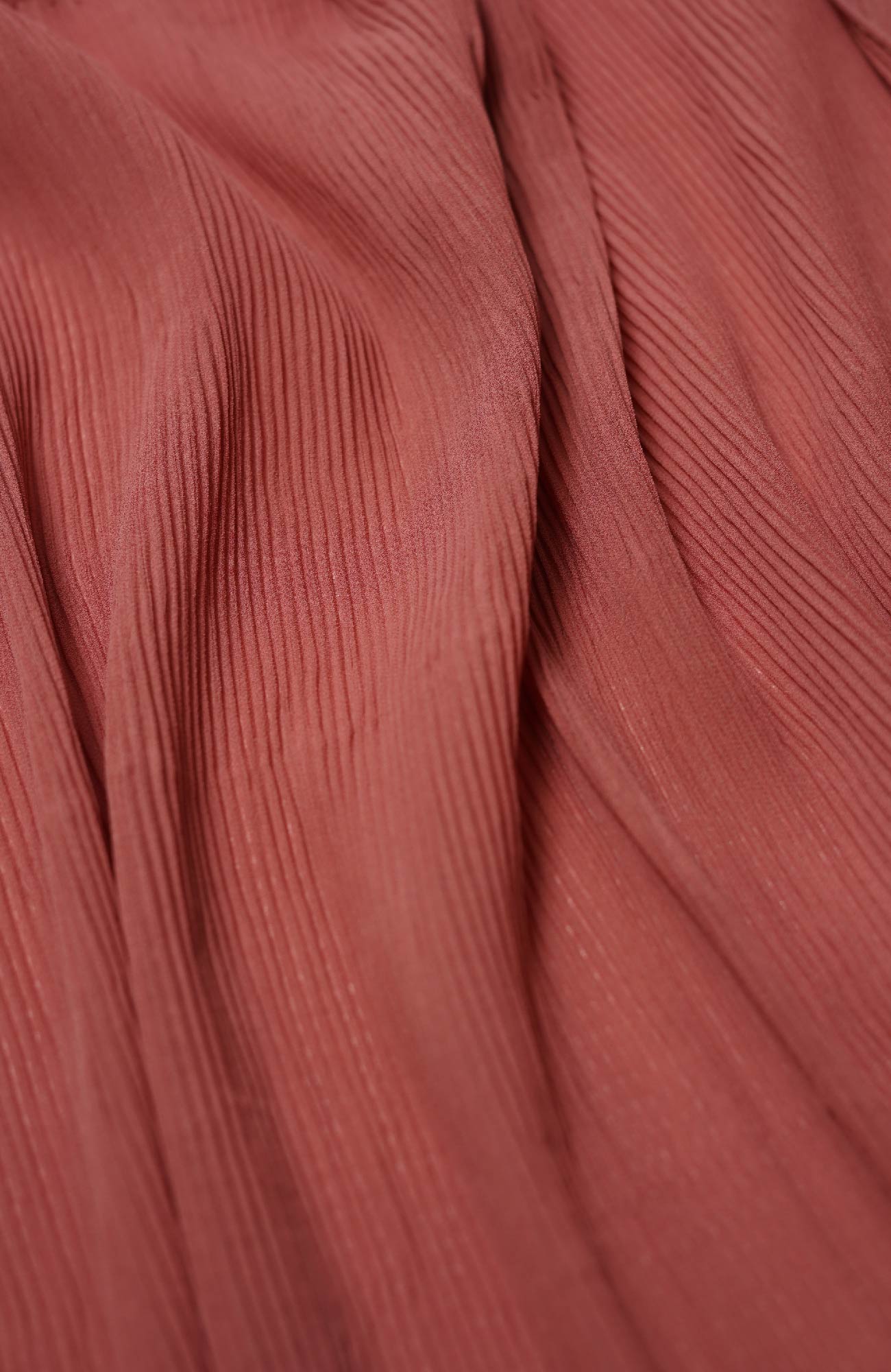 Pleated-Ash Rose
