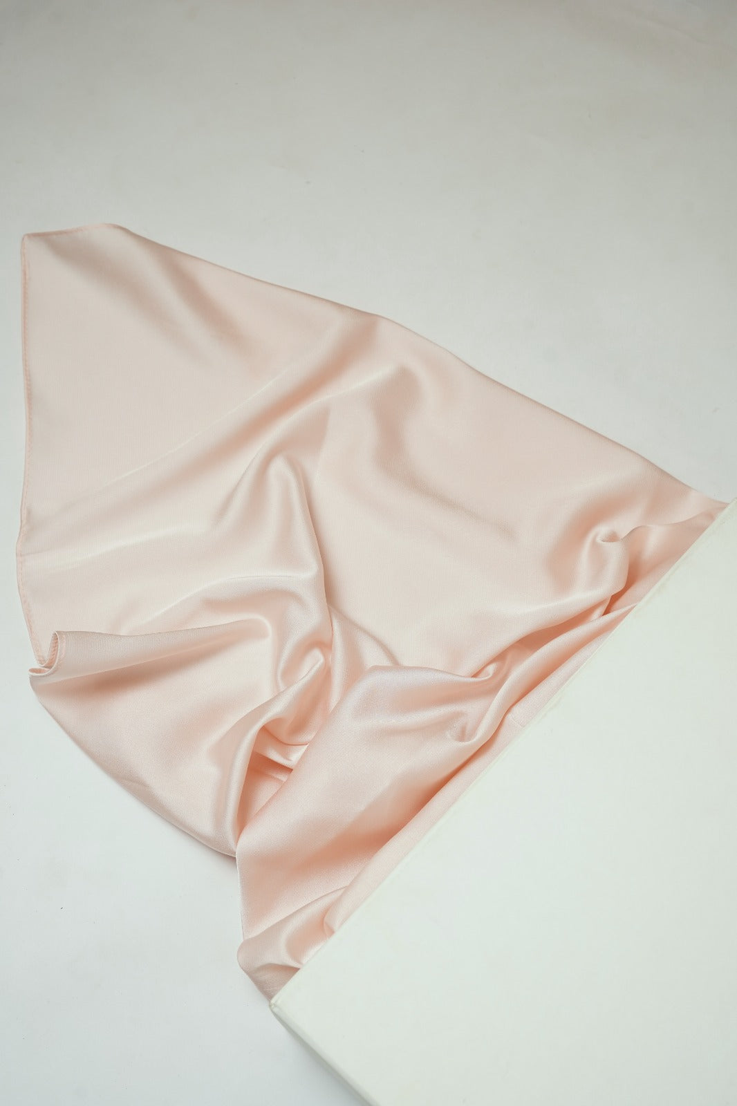 Luxe satin Silk-Baby pink
