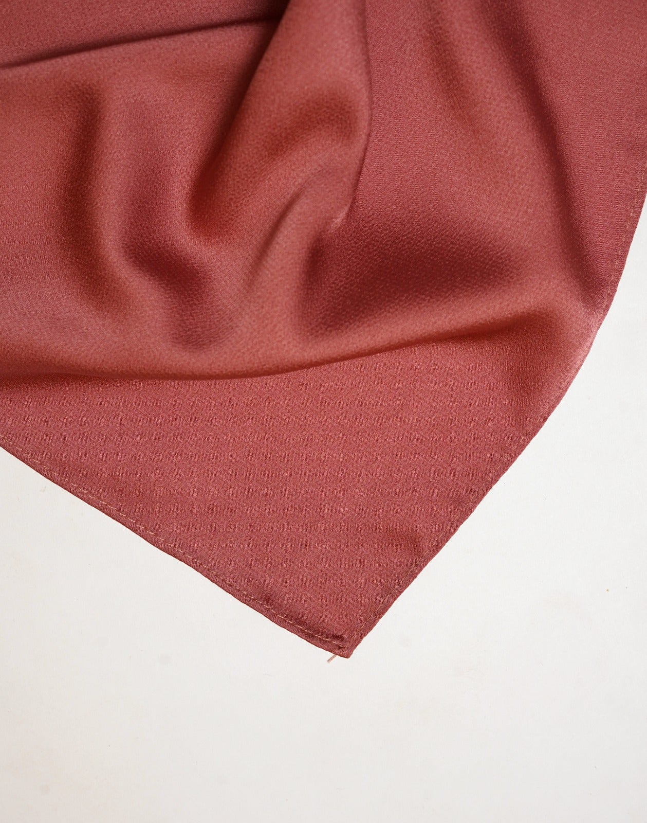 Luxe satin Silk-Rosewood