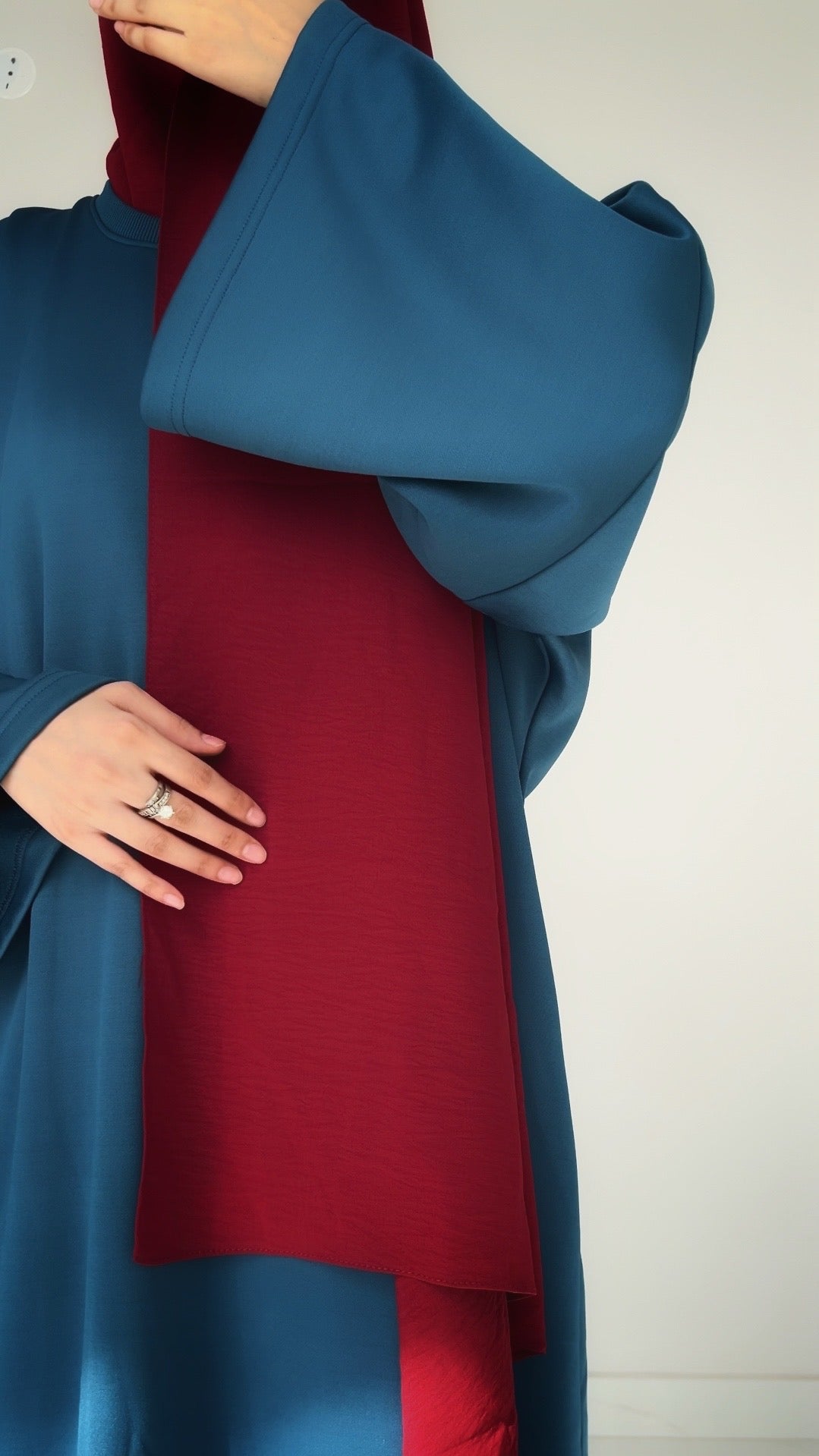 ÈLEGANTE ABAYA - ZINC