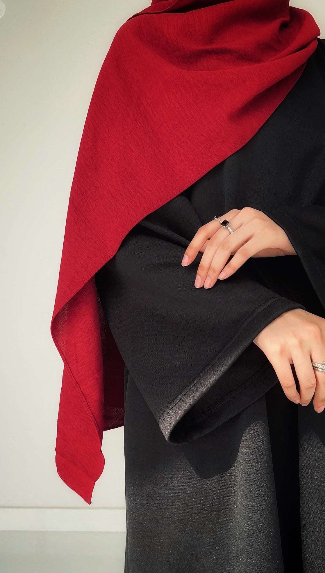 ÈLEGANTE ABAYA - BLACK