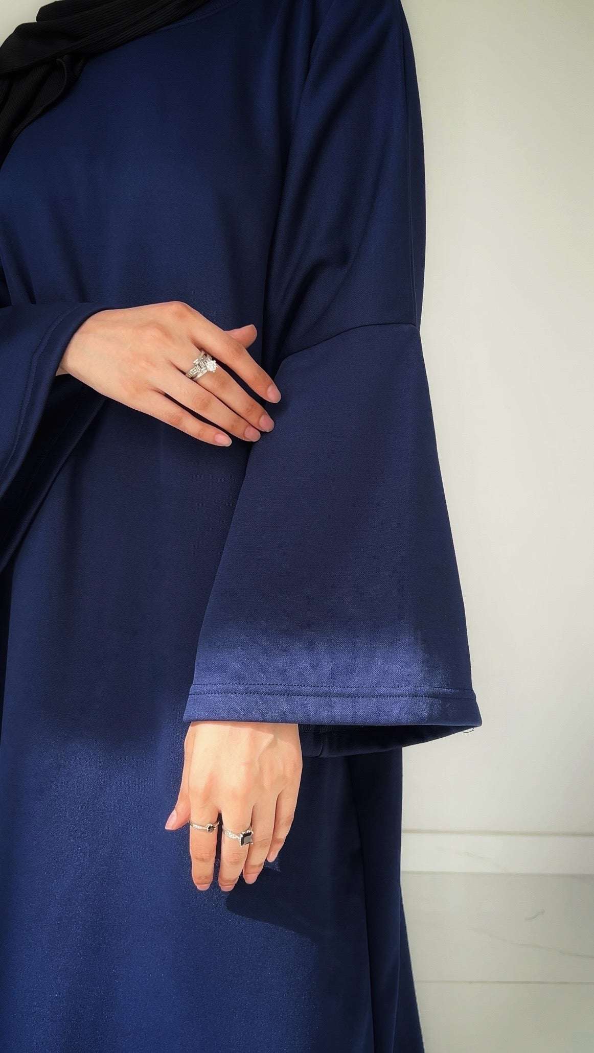 ÈLEGANTE ABAYA - DARK BLUE