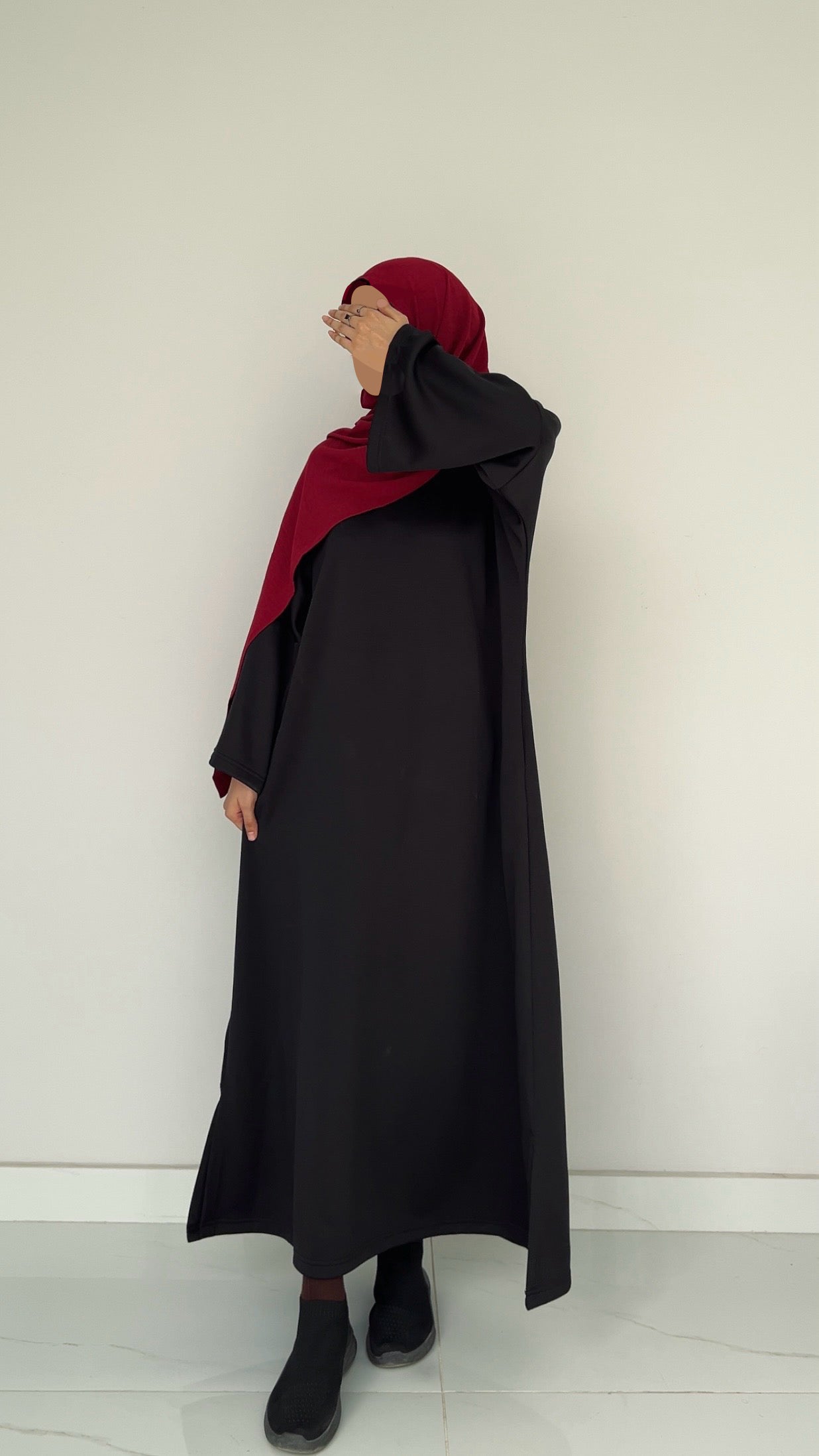 ÈLEGANTE ABAYA - BLACK