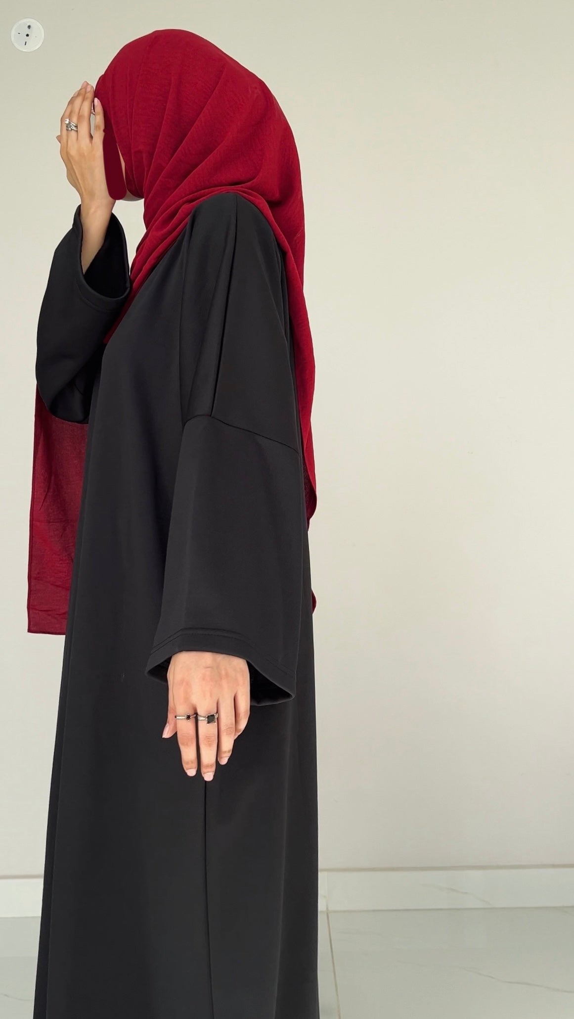 ÈLEGANTE ABAYA - BLACK
