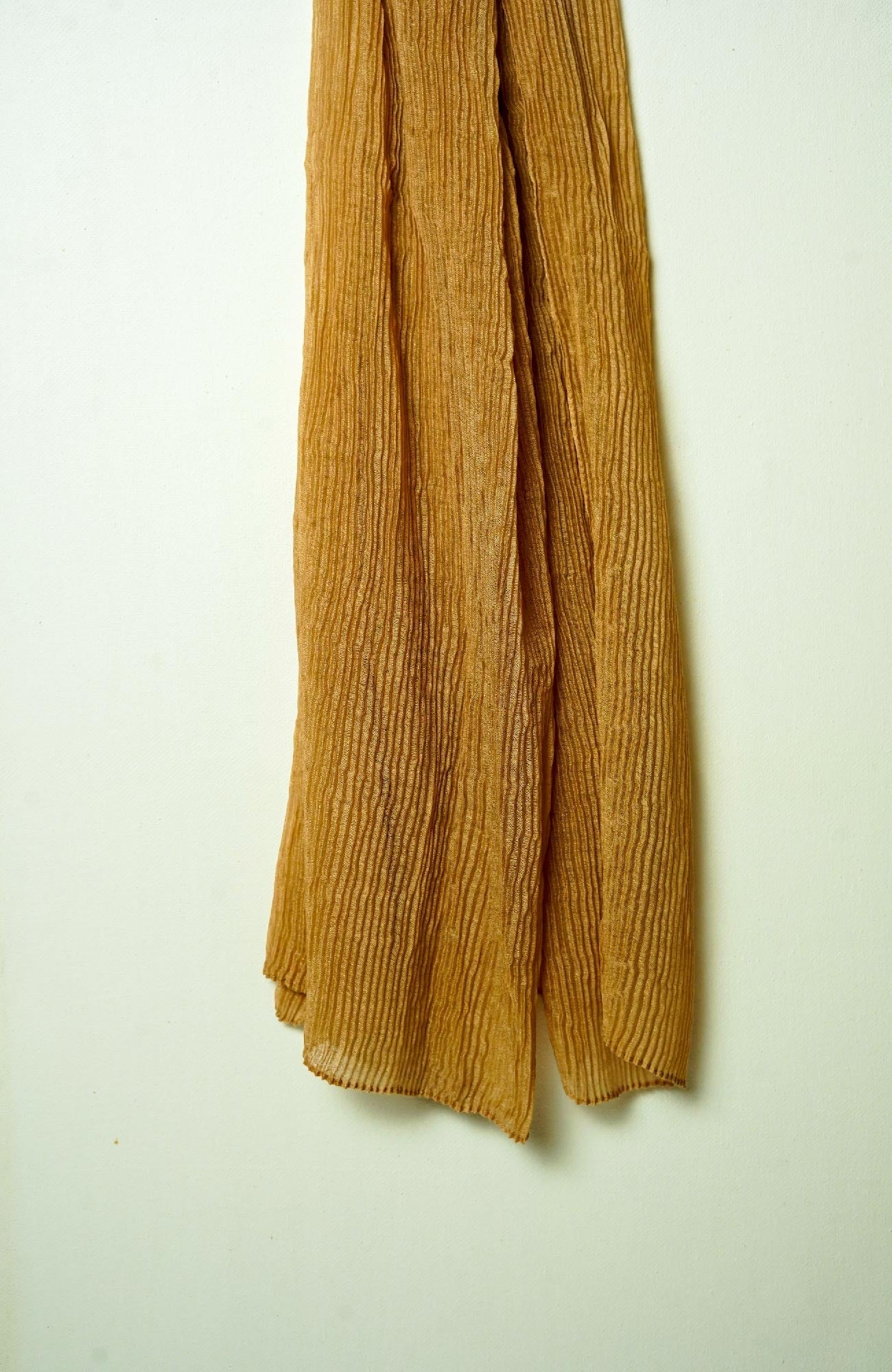 Lawn Pleated Hijab - Bronze