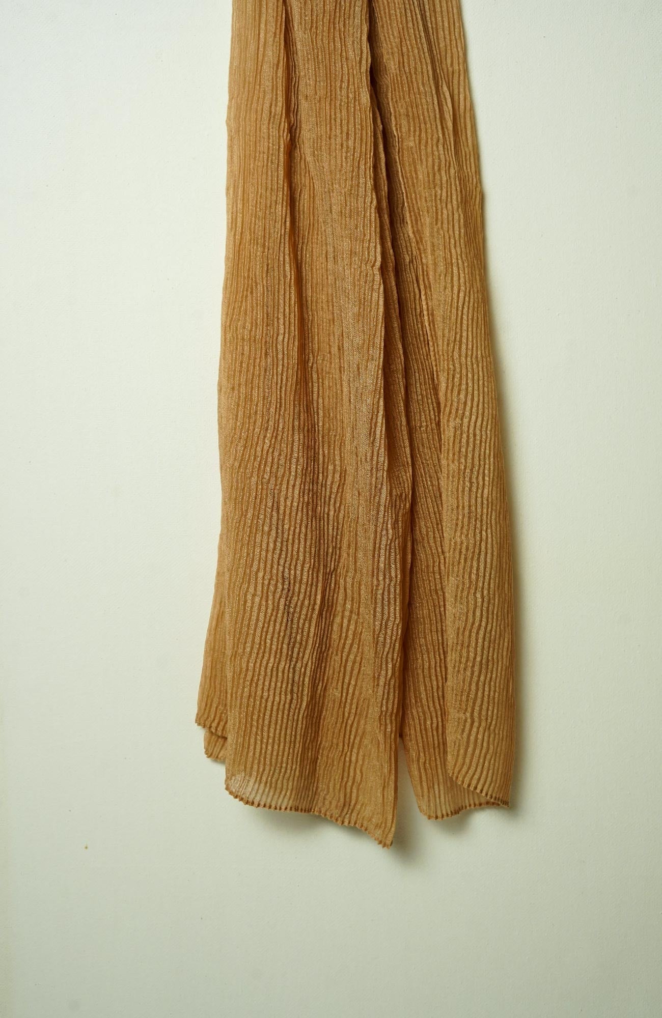 Lawn Pleated Hijab - Tawny