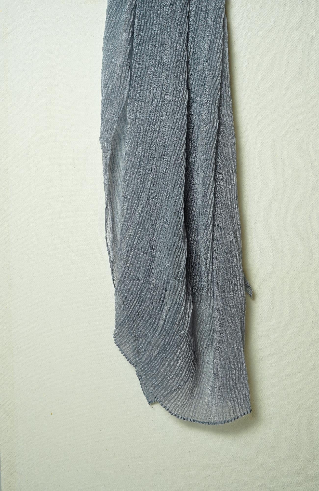 Lawn Pleated Hijab - Gray