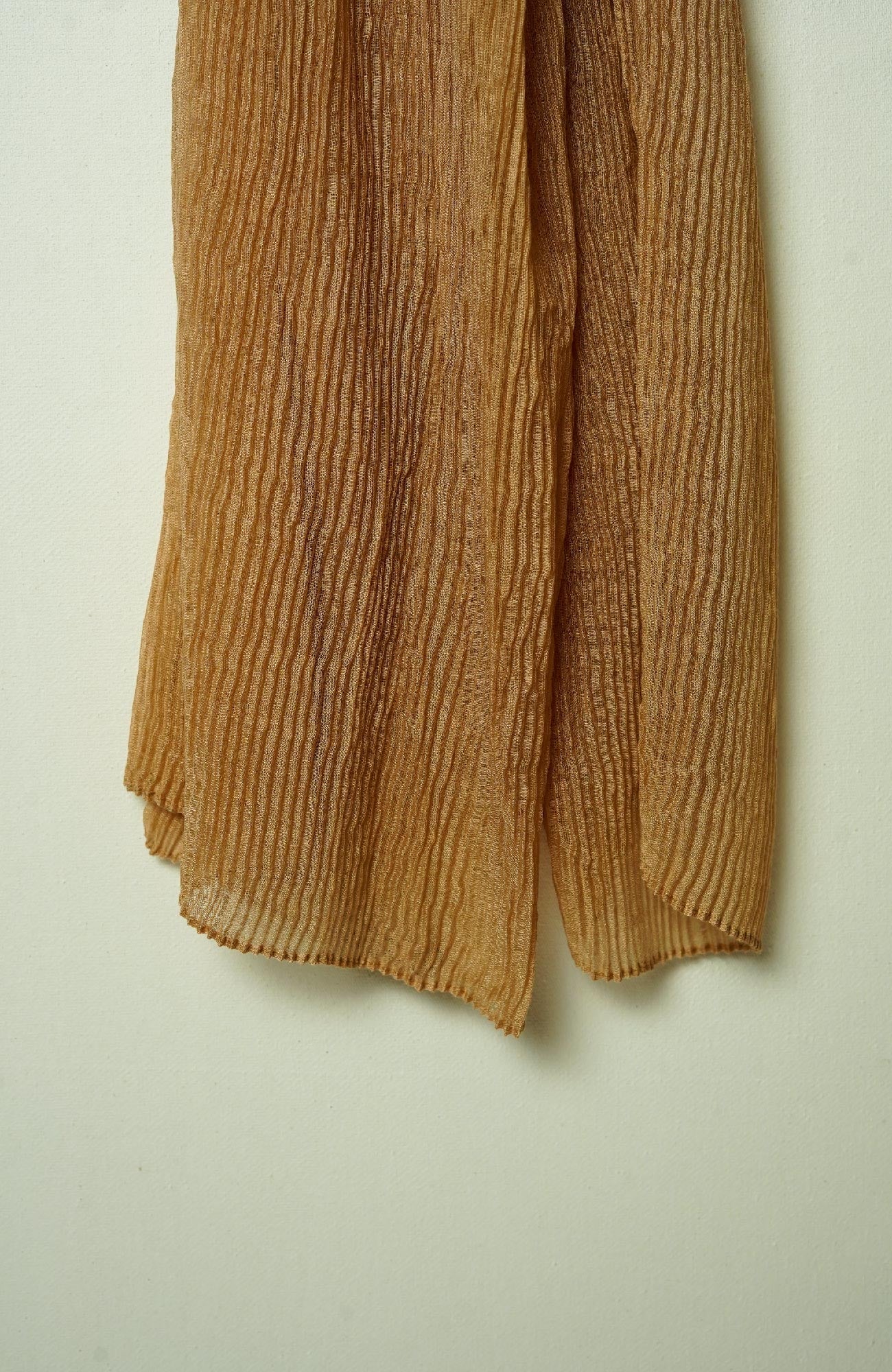 Lawn Pleated Hijab - Tawny
