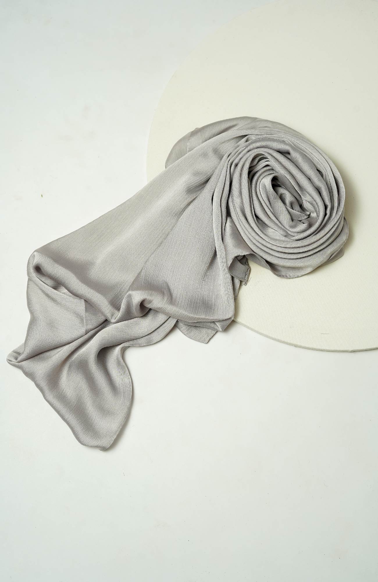 Luxe Crinkle Silk Hijab - Silver White