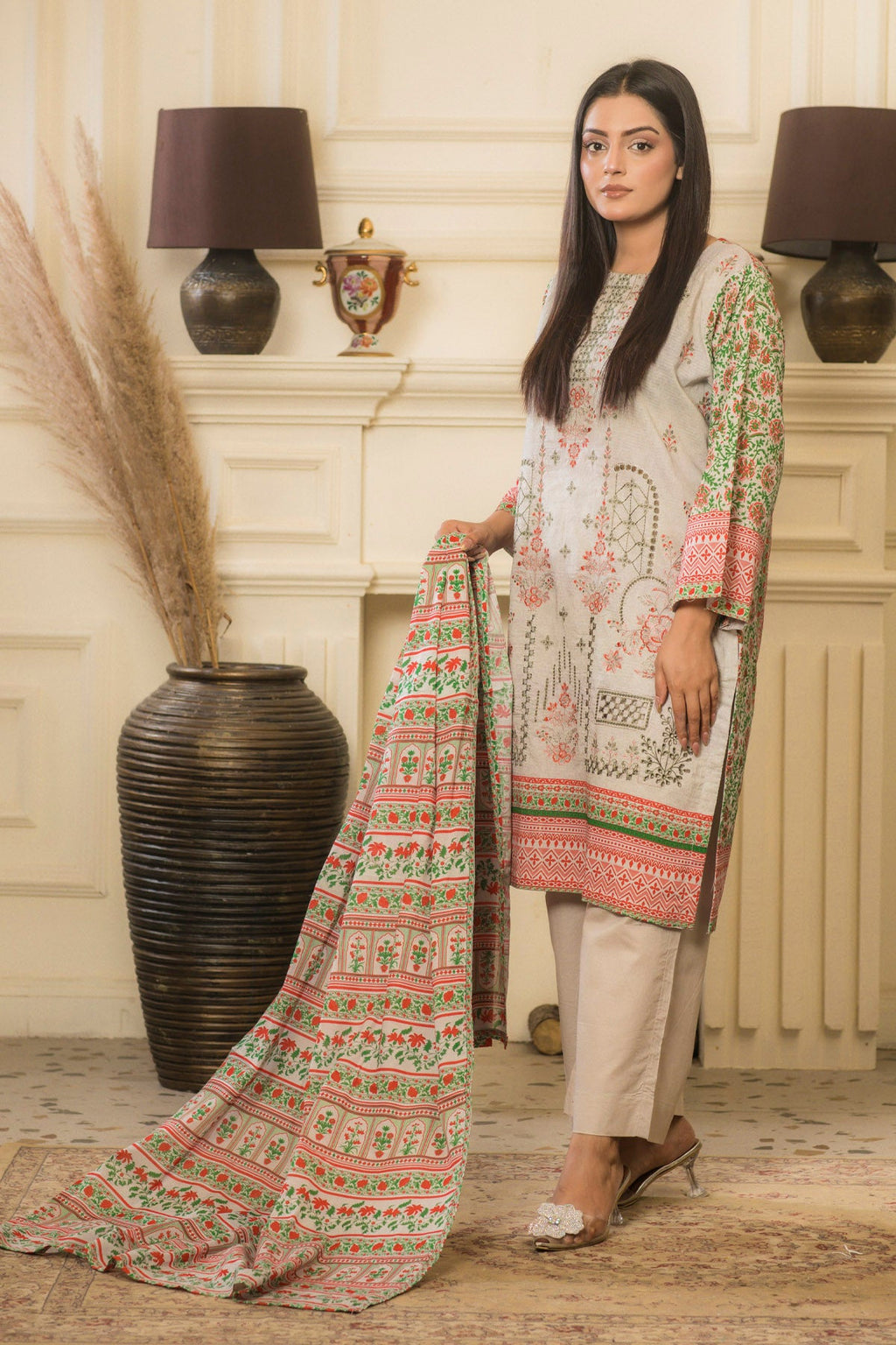 3 PC Lawn Karhai Suit