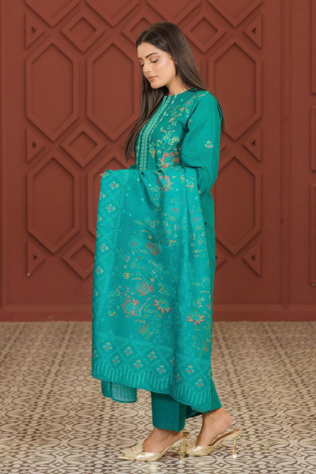 3 PC Lawn Karhai Suit