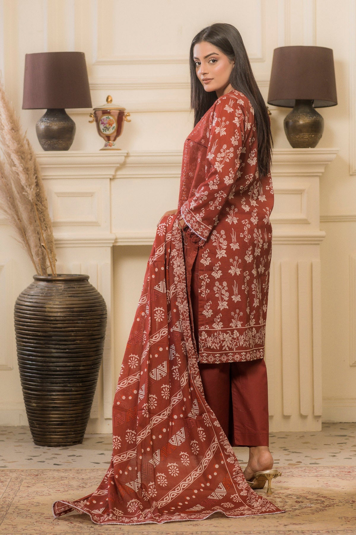 3 PC Lawn Karhai Suit