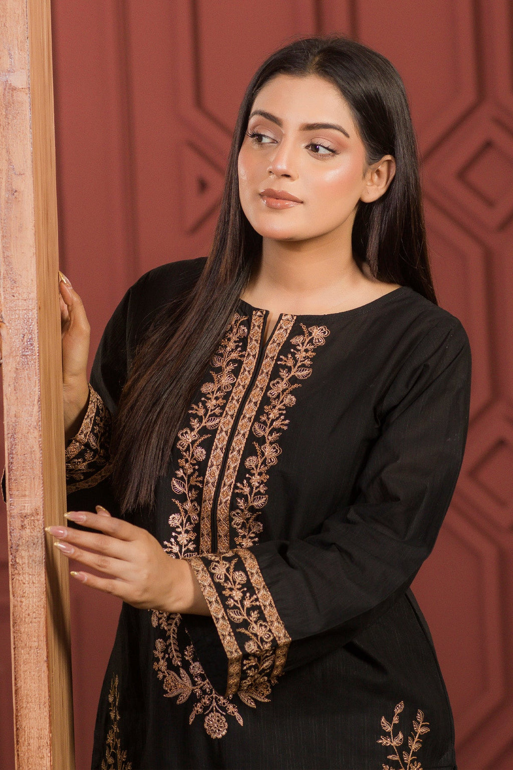 3 PC Lawn Karhai Suit