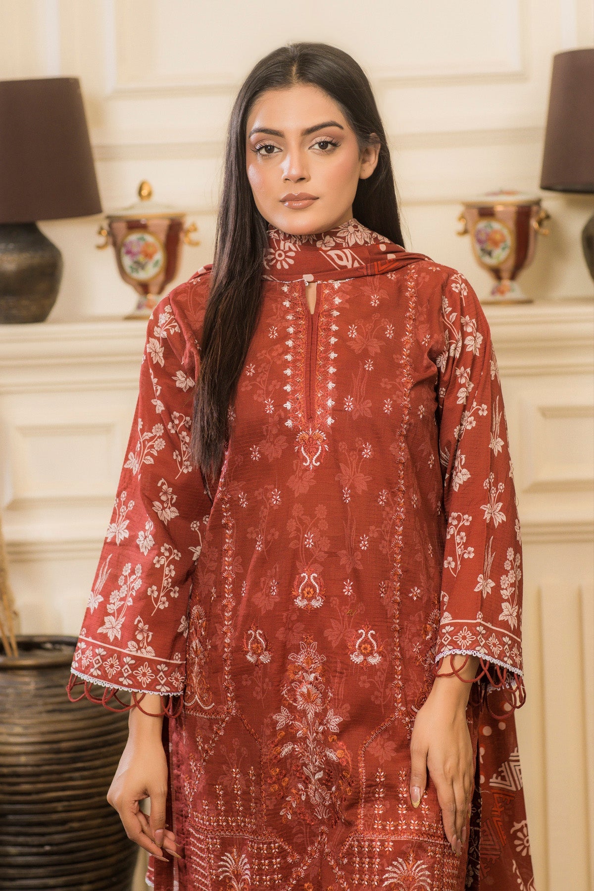 3 PC Lawn Karhai Suit