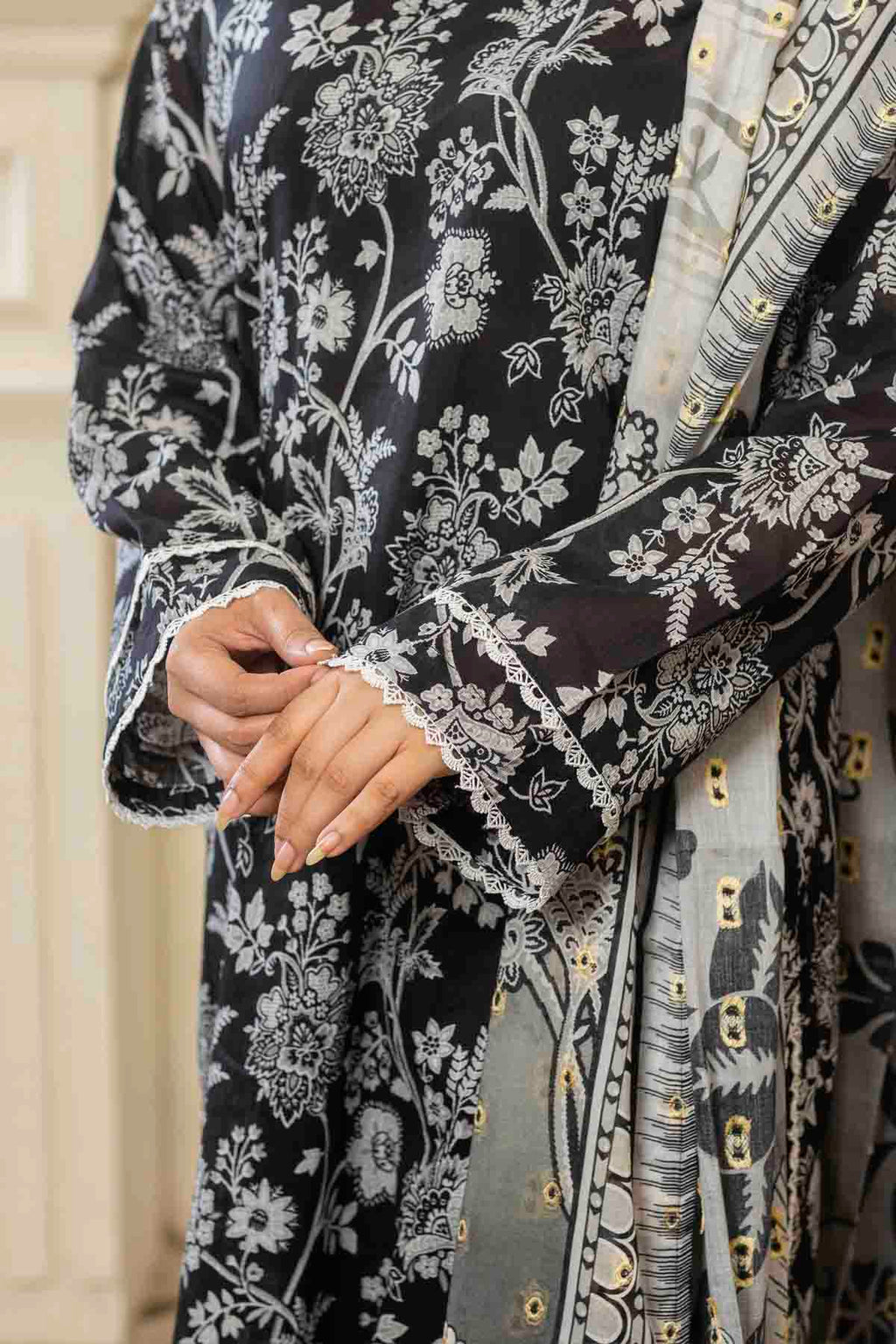 3 PC Printed Lawn Suit