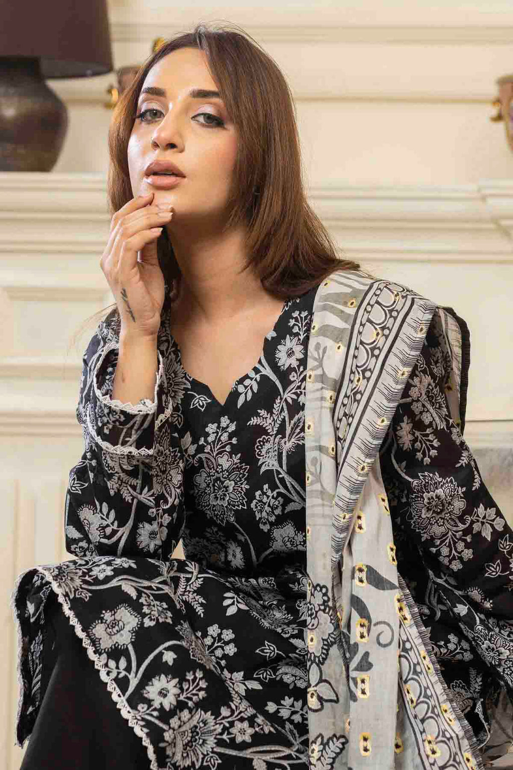 3 PC Printed Lawn Suit