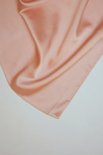 Luxe satin Silk-Creamy Peach