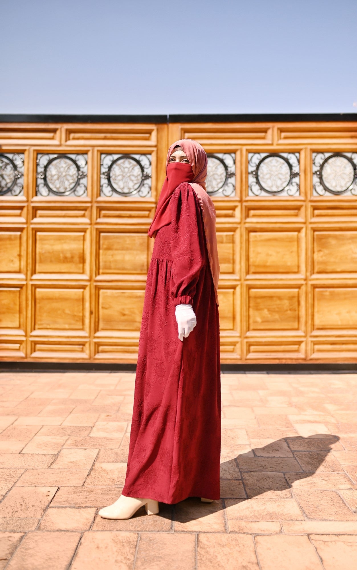 Lily Textured Maxi Dress - Maroon Red