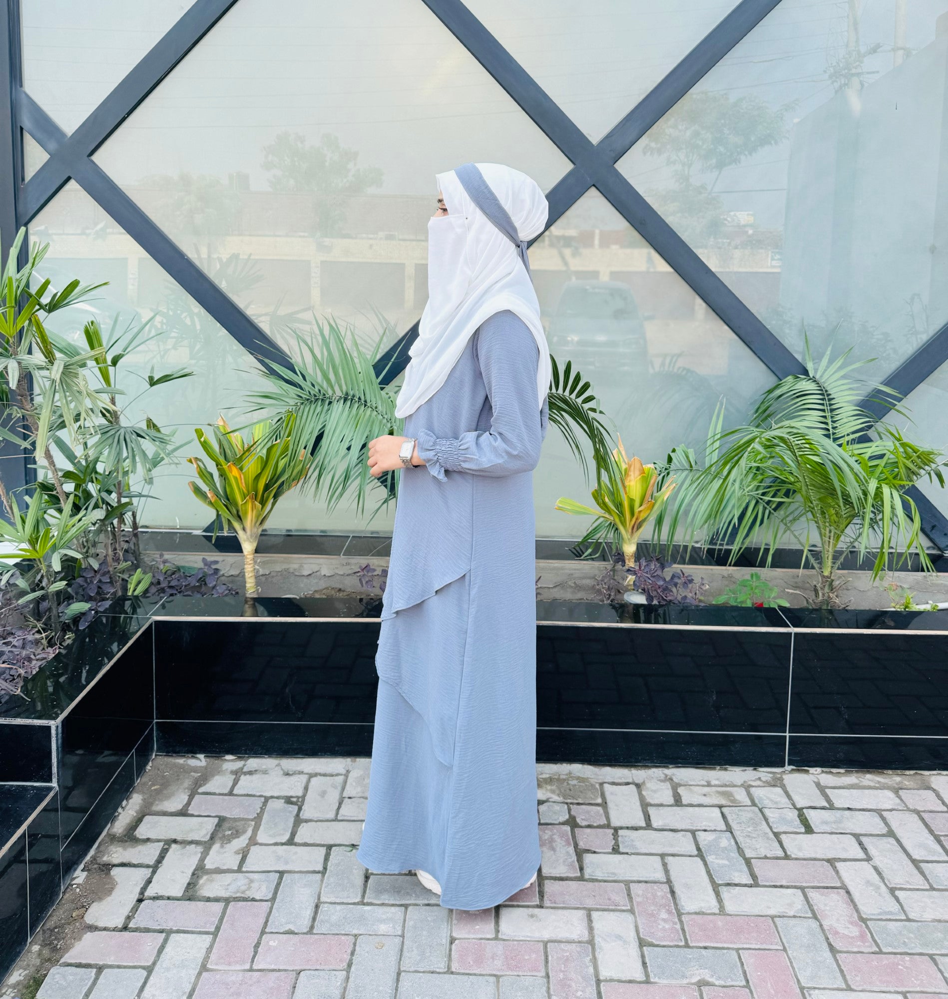 Serene Classic Abaya - Light Grey