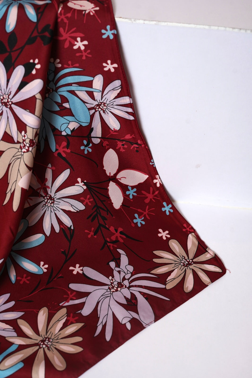 Satin Printed - Iris Red