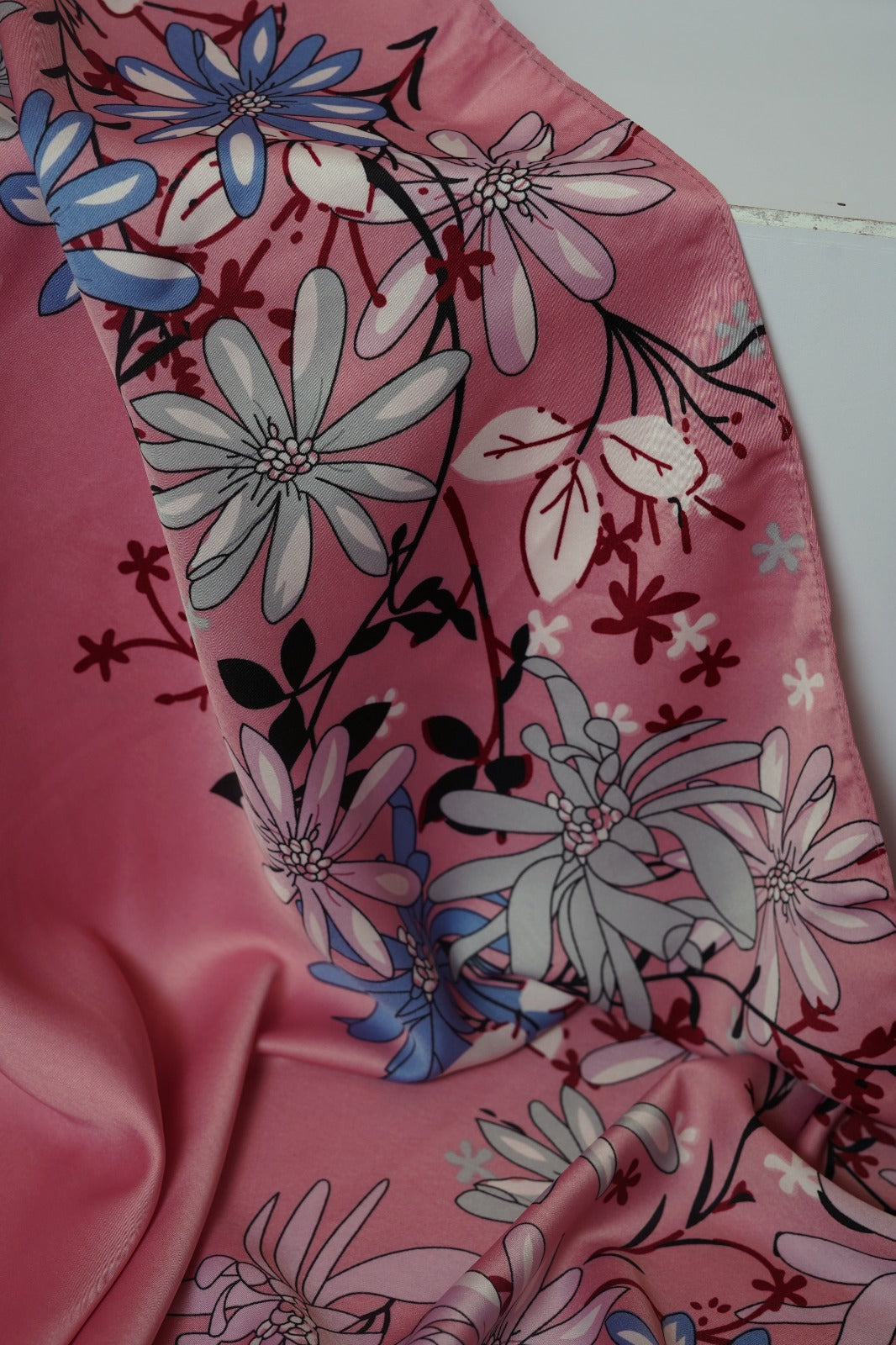 Satin Printed - Iris Rose