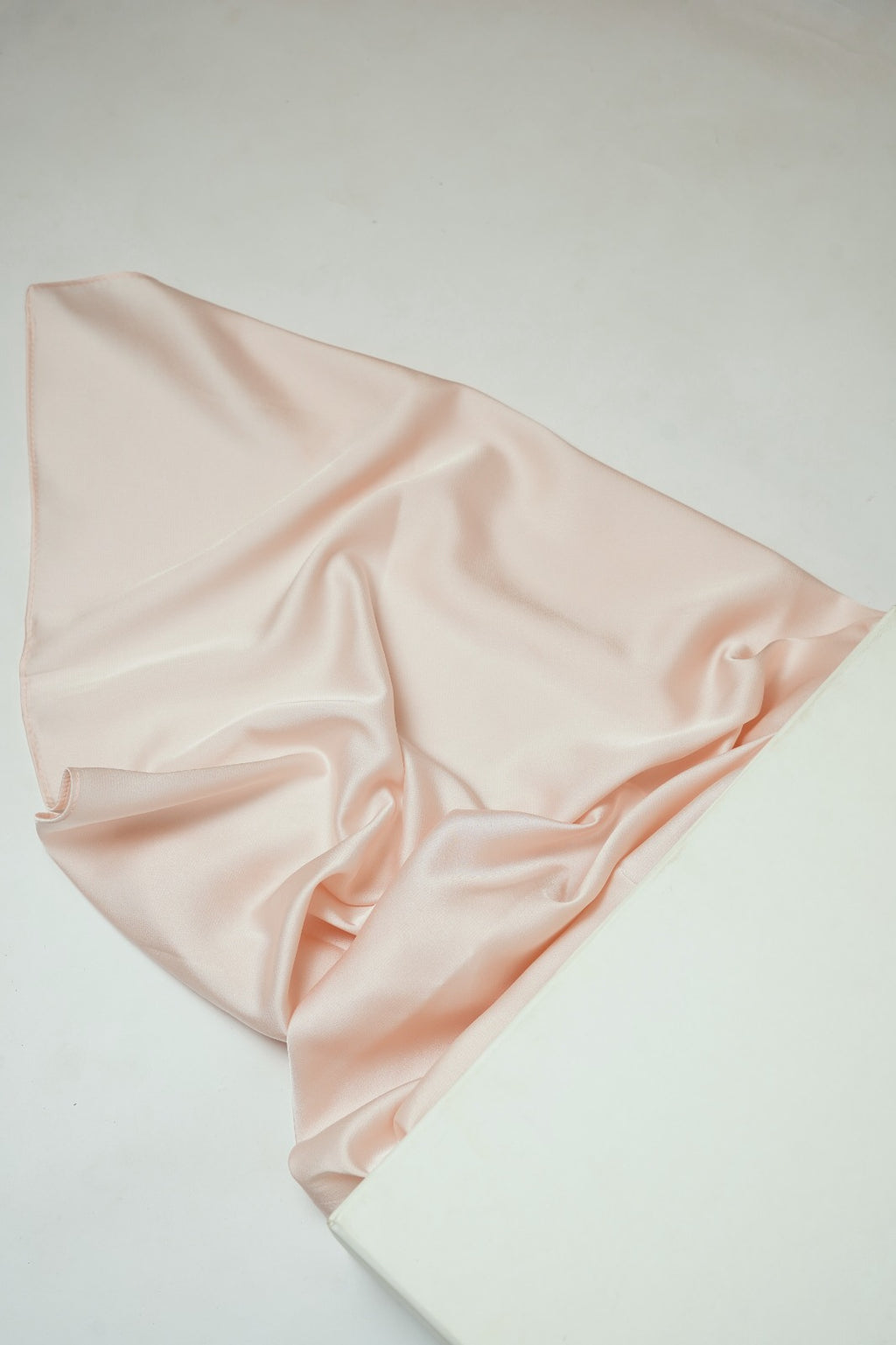 Luxe satin Silk-Baby pink