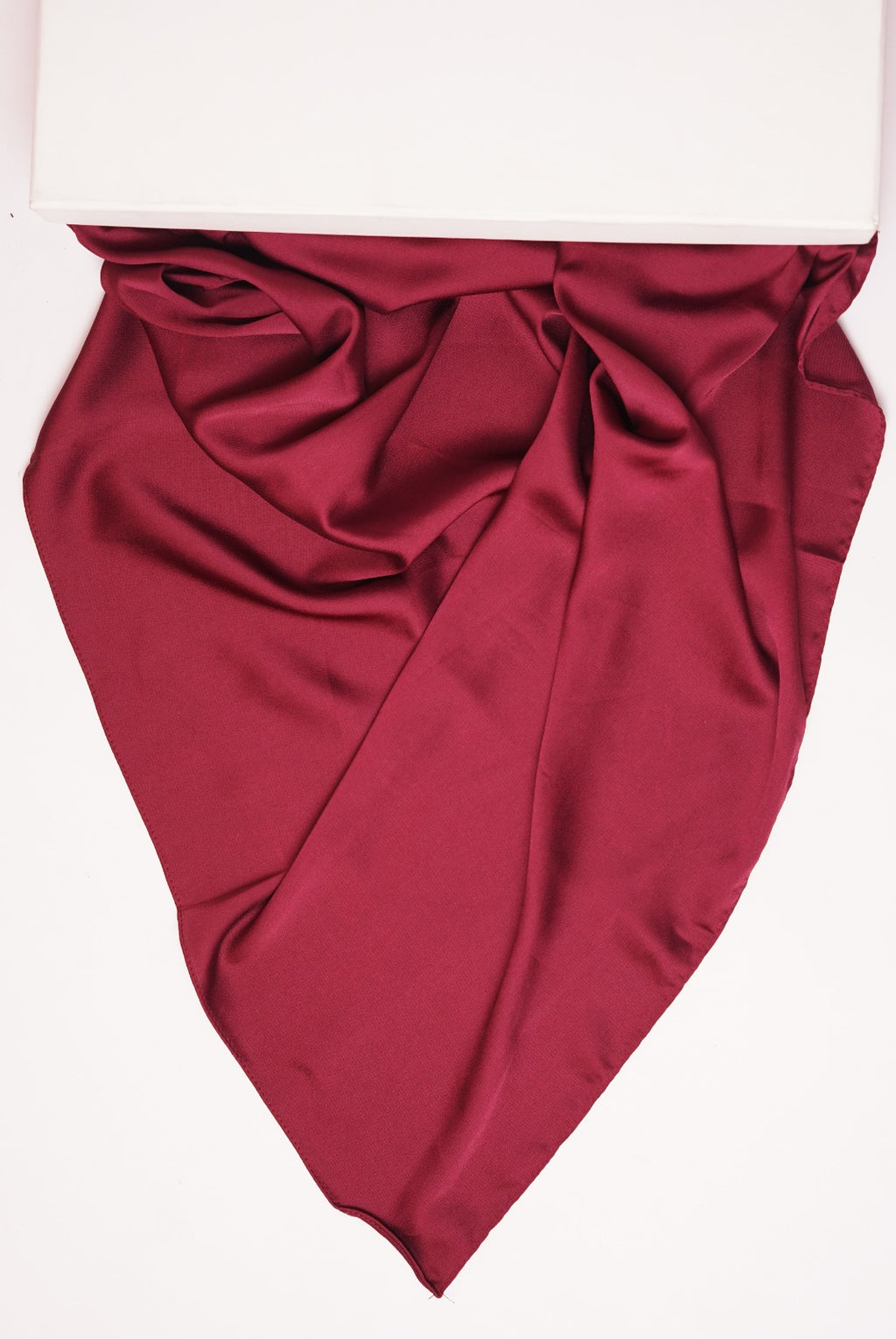 Luxe satin Silk-Bright Red
