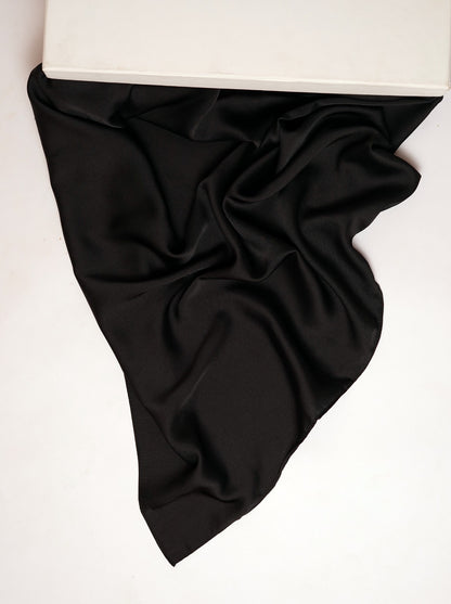 Luxe satin Silk-Black