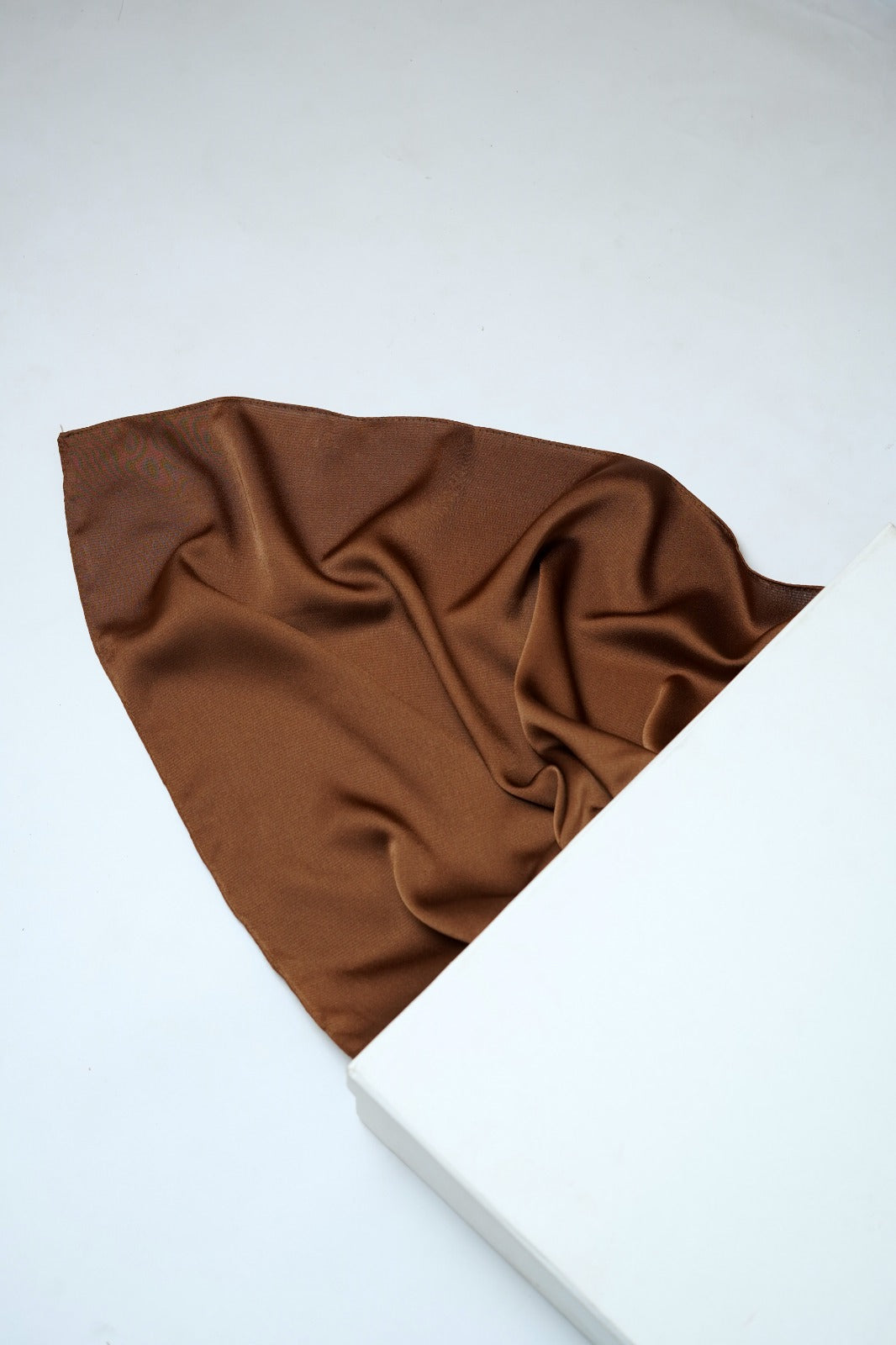 Luxe satin Silk-Dark Brown