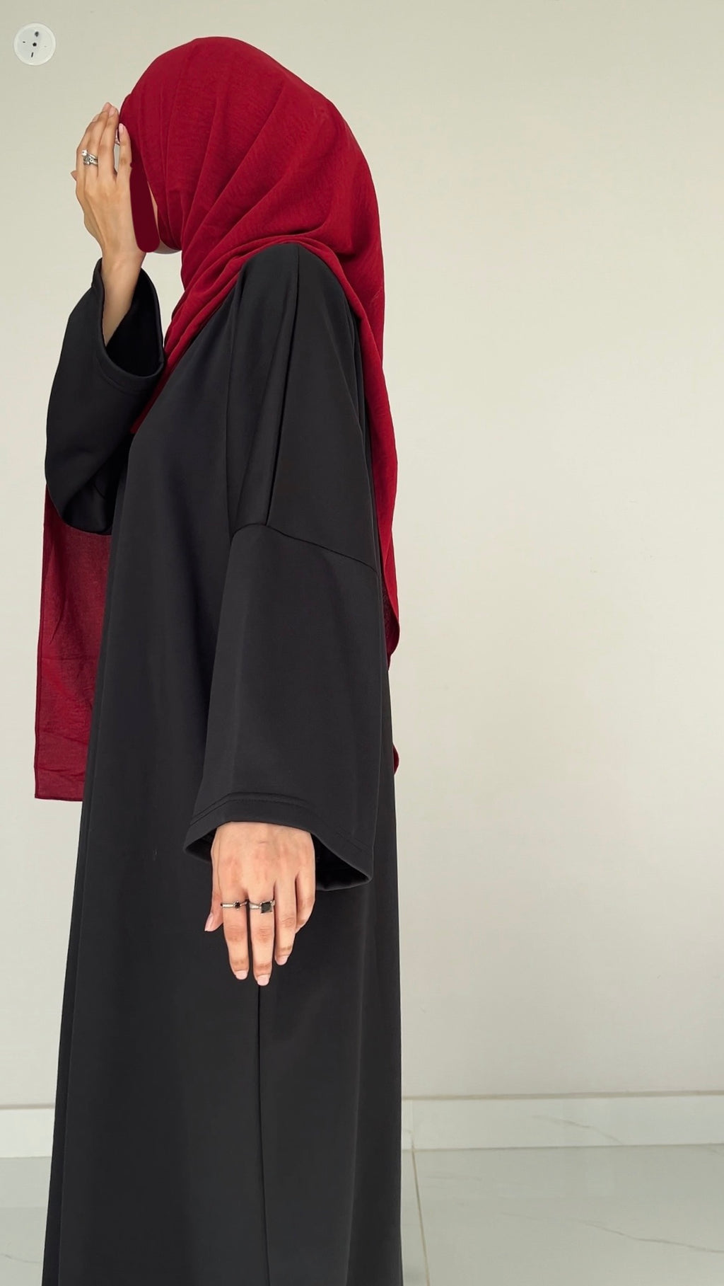 ÈLEGANTE ABAYA - BLACK