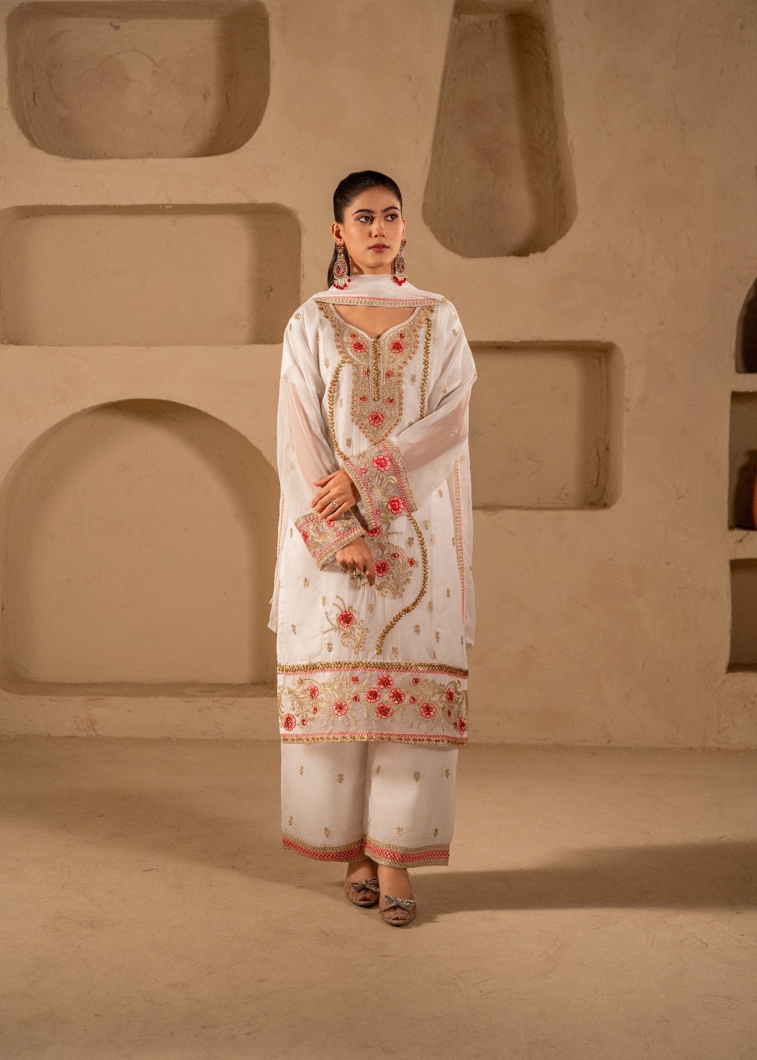 Fida (White)