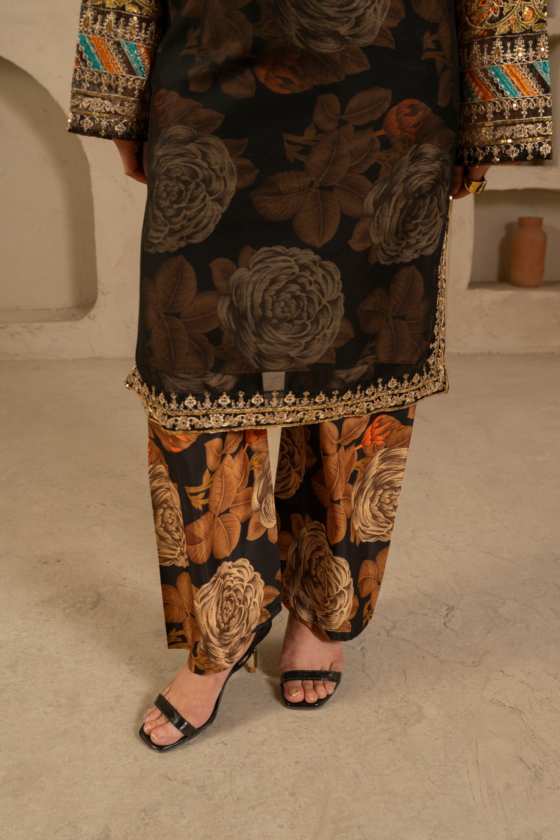 GUL E RANA (Black)