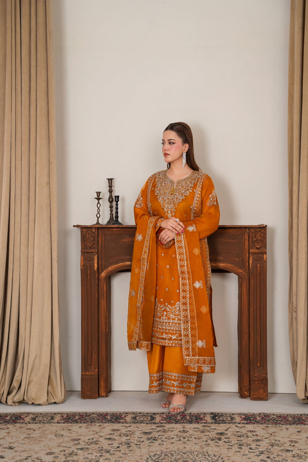 Gulnar (Orange)