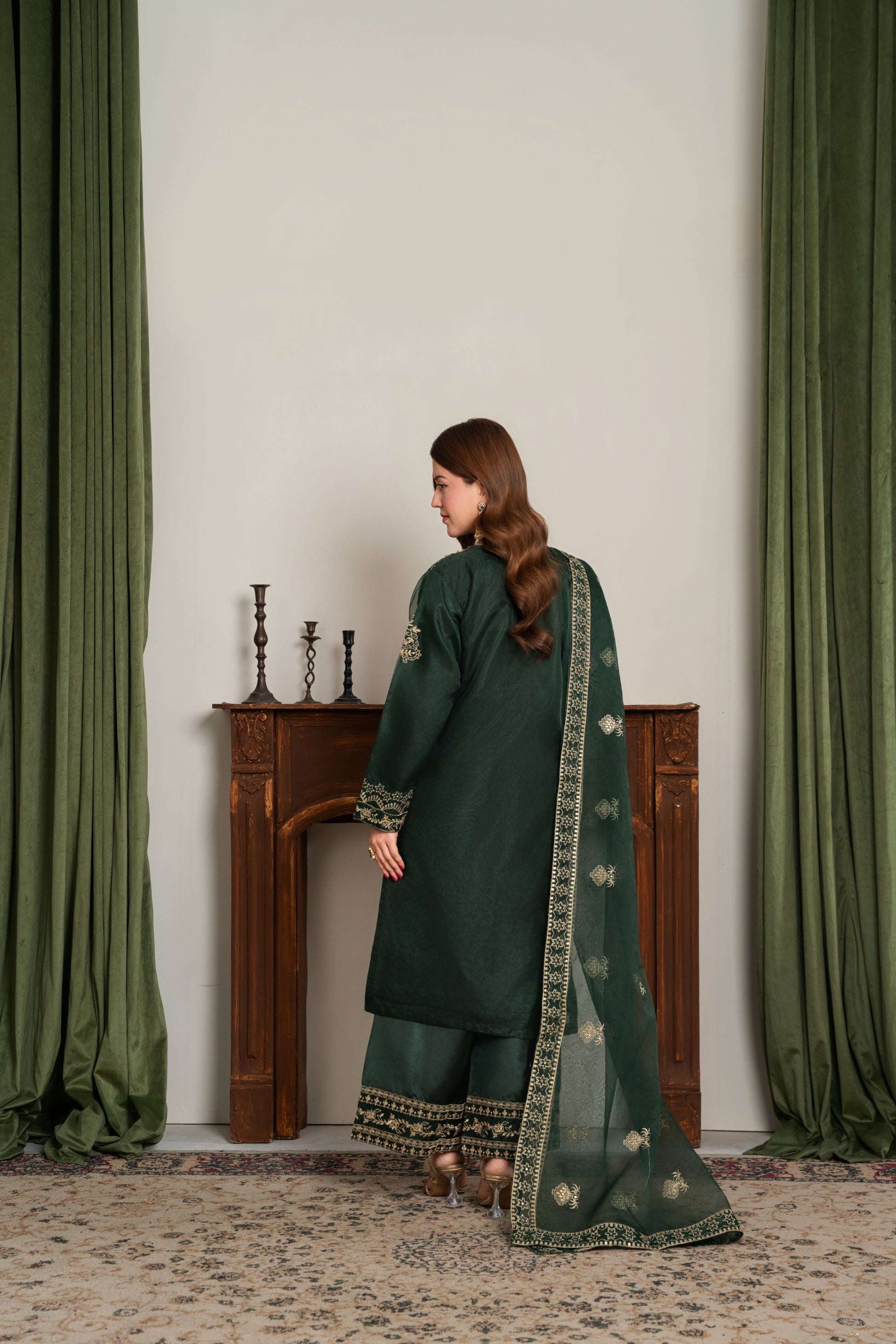 Gulnar (Green)