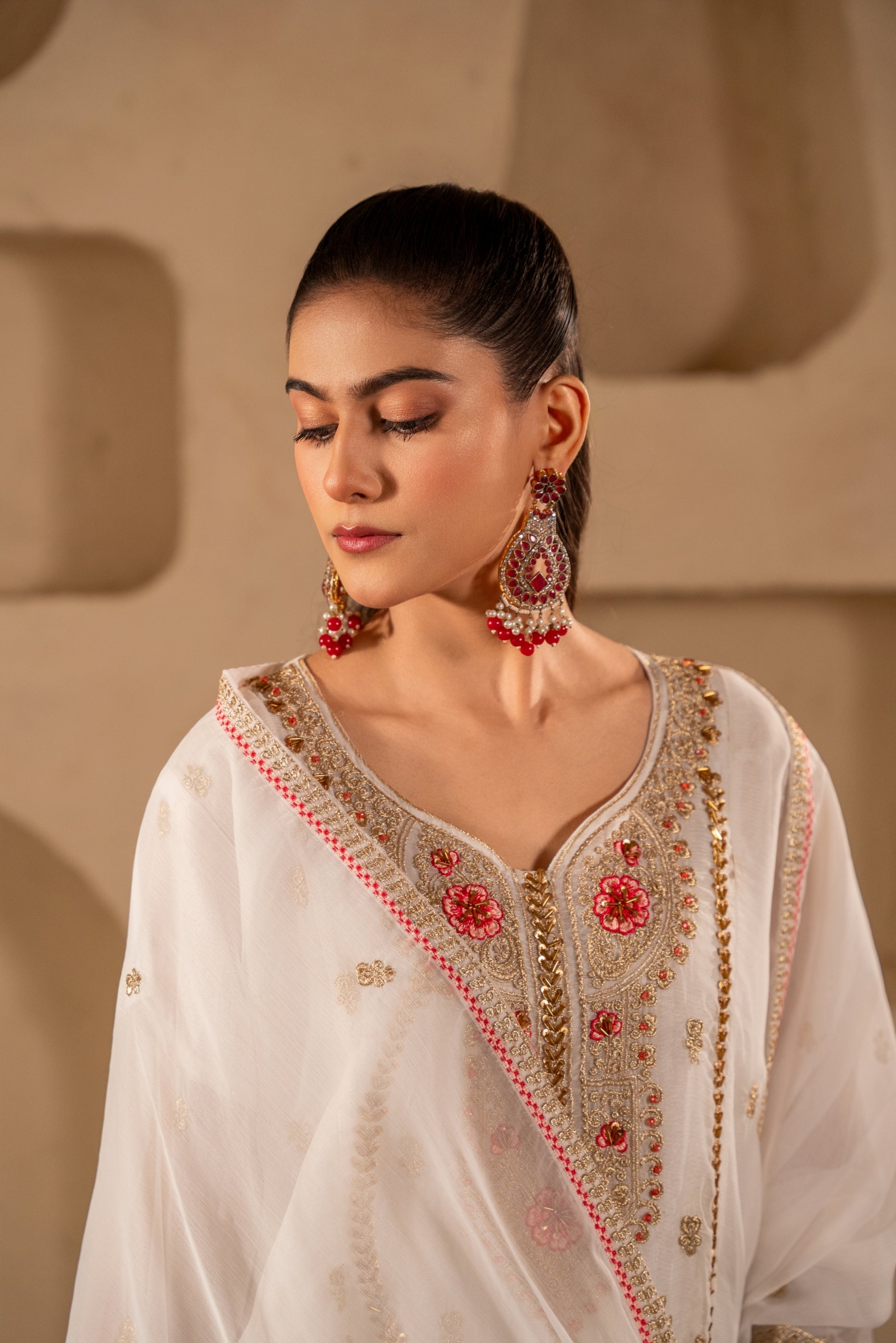 Fida (White)