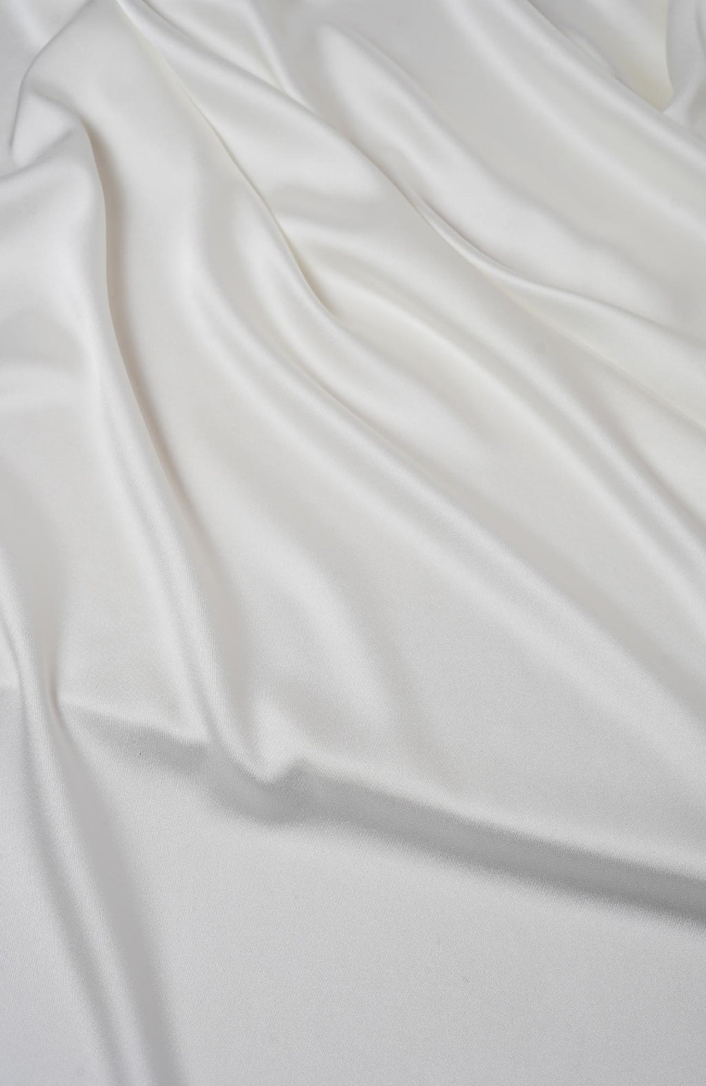 Satin Curve-Glow white